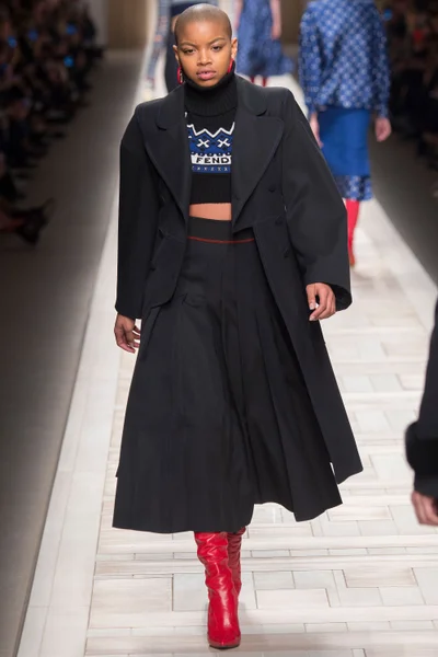 Look 31